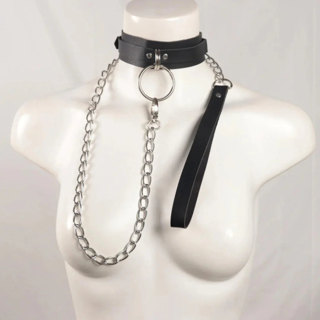 Leather Choker With Leash Bondage